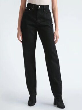 Vtg CALVIN KLEIN Women's Size 4 Black Wash High Rise Denim Tapered Leg Jeans 26